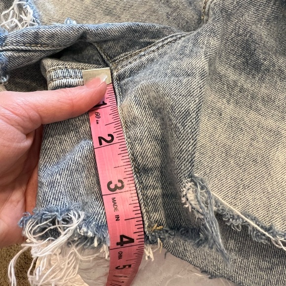 THE KNOCKOUT HIGH RISE SHORT - Picture 7 of 9